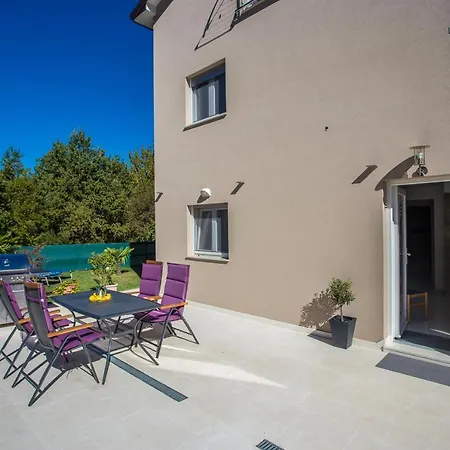 Zagar Apartment *