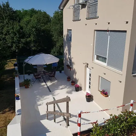 Zagar Apartment